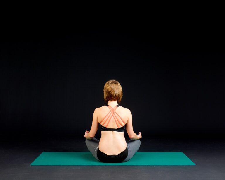 Yoga Poses to Improve Thyroid Health